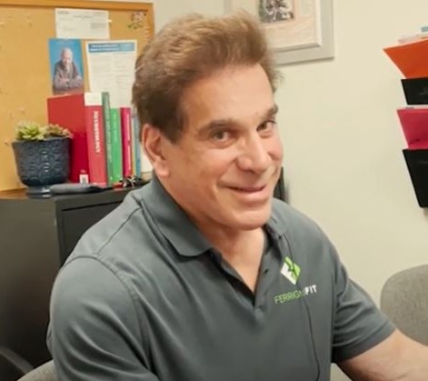 Tv-ster ‘Incredible Hulk’ hoort nu met een cochleair implantaat